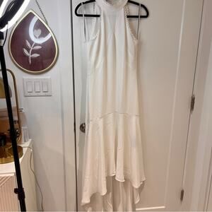 ML Monique Lhuillier Ivory Halter Neck Scalloped Peplum Gown Sz 6 Wedding